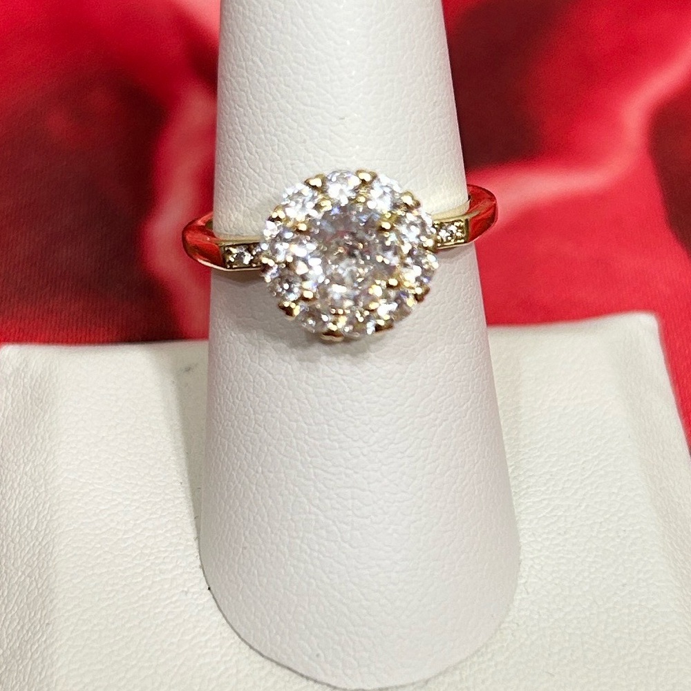 Pretty Bird Elegant 18k Gold Plated Halo Diamond Ring, Size 8